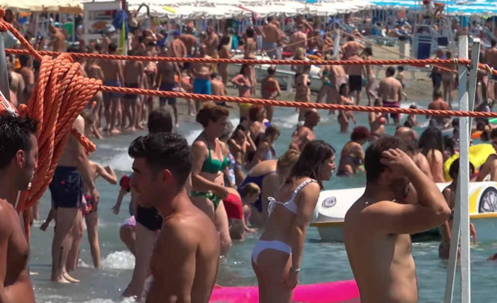 Così, grazie ai videogiochi, si eviteranno assembramenti tra movida e spiagge Schermata 2021 06 21 alle 16.08.50