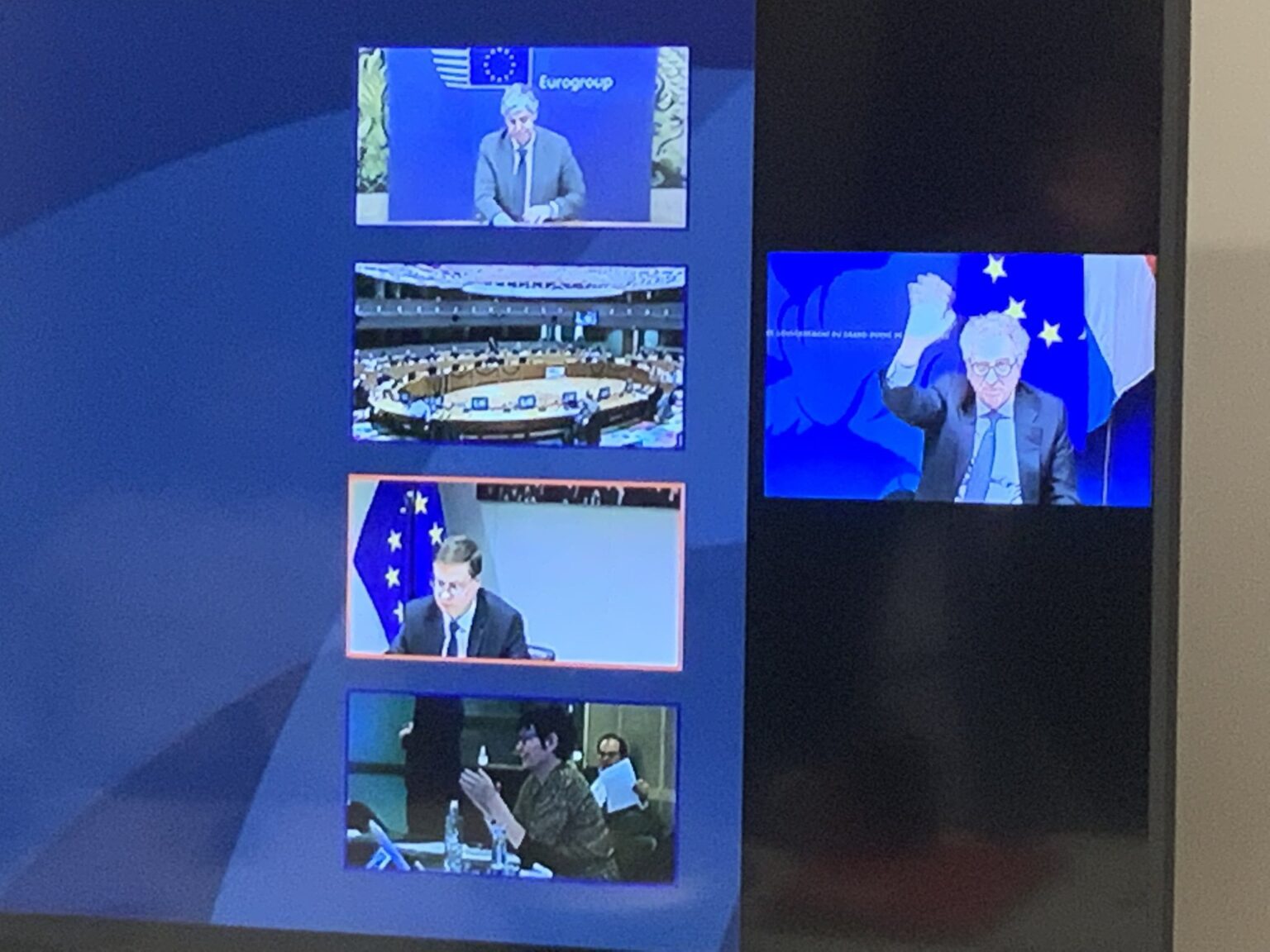 Eurogruppo, accordo tra applausi. No condizioni per soldi a sanità, no Eurobond concluso eurogruppo