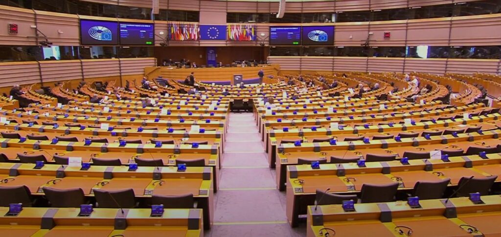 Europarlamento: sì a Recovery Fund con obbligazioni. Ma slitta al 27 europarlamento recovery fund