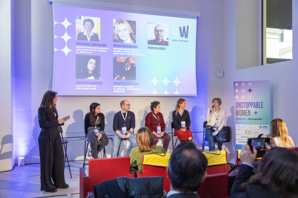 Unstoppable Women all’Università di Bari, istruzioni per rompere quel soffitto di cristallo