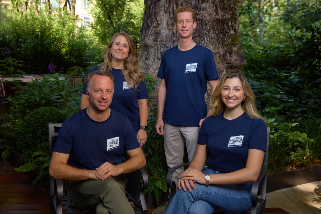 In passato ha fondato startup, ora ci investe. «Ci vuole umiltà, nei nuovi imprenditori cerco la capacità di ammettere gli errori» IFF Team LorenzoFranzi IreneMingozzi AscanioOrombelli AlessandraSanti